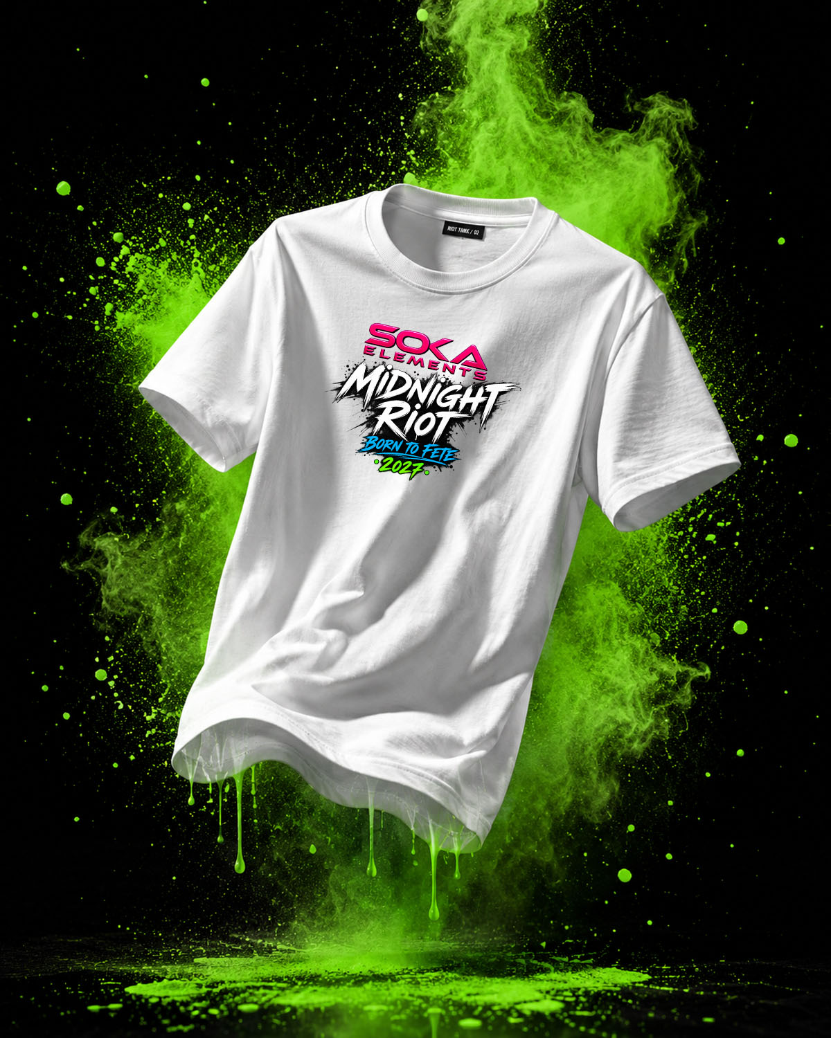 Midnight Tee 02, white tee against black
